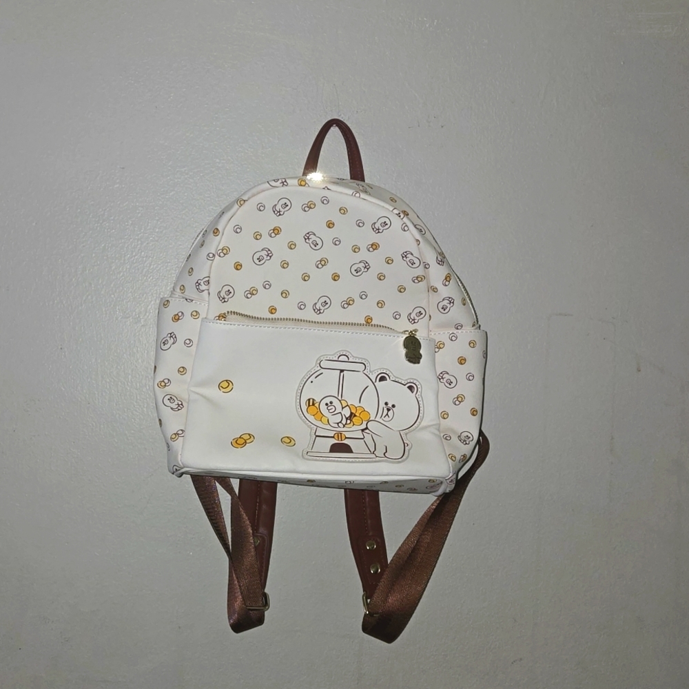 Boxlunch Line Friends Sally and Brown  Backpack EUC gold accents & faux leather.